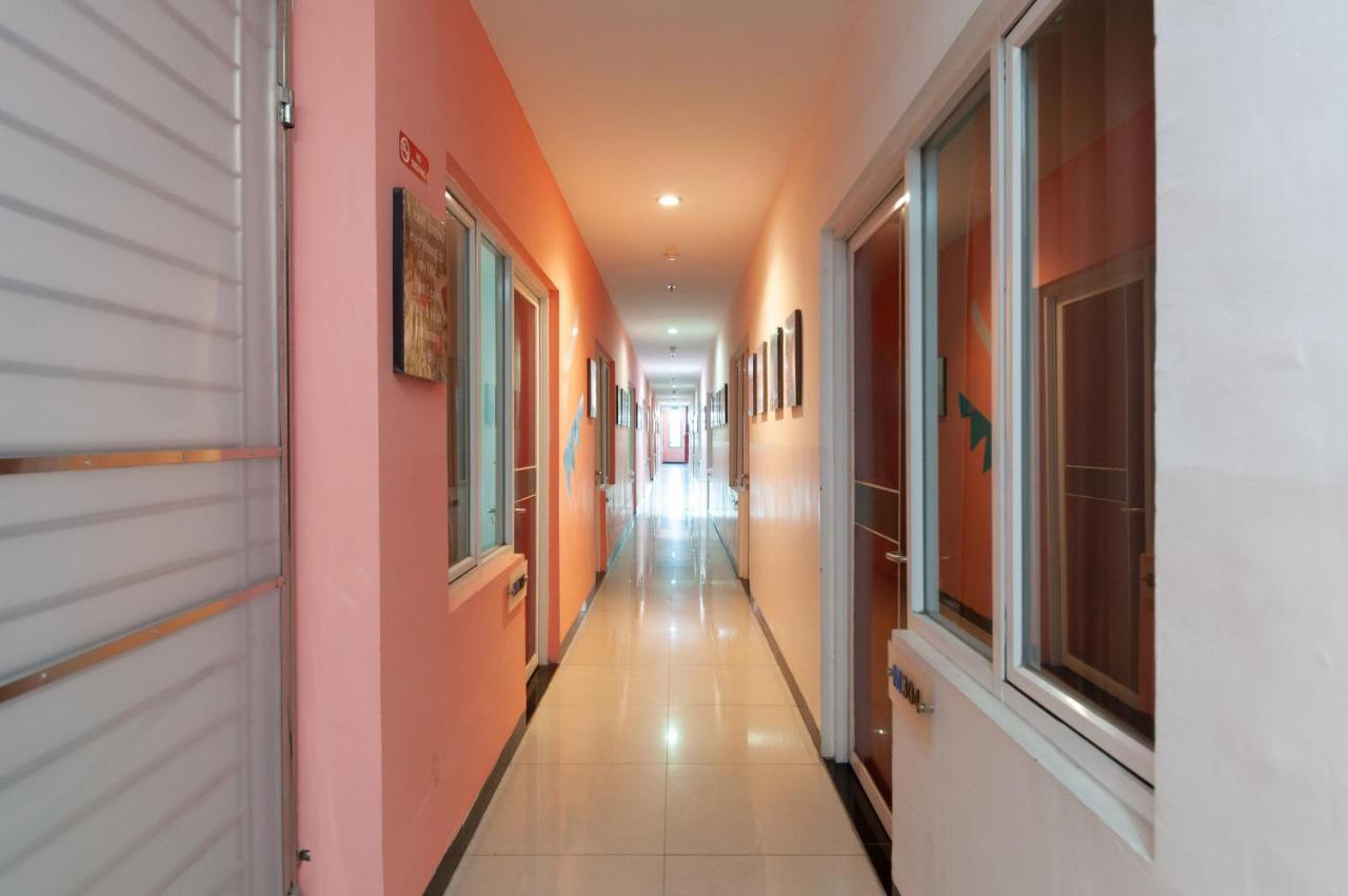 Sans Hotel Finest ميدان المظهر الخارجي الصورة