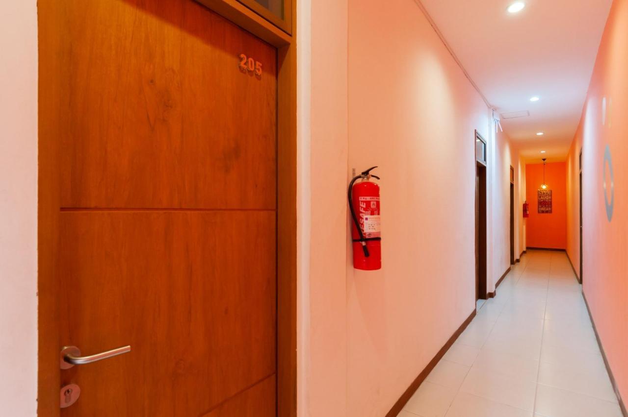 Sans Hotel Finest ميدان المظهر الخارجي الصورة